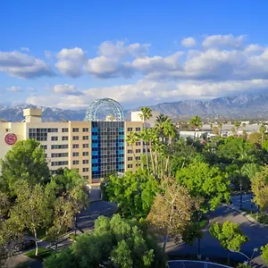 4* Hotel Sheraton Fairplex & Conference Center